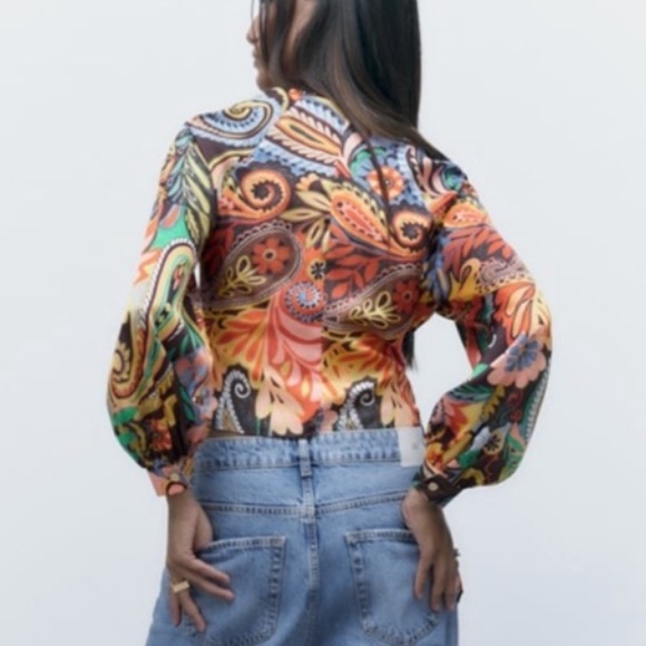 NEW! Zara Colorful Floral Long Sleeve Wrap Top - Picture 4 of 10